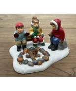 Dept 56 Roasting Marshmallows Pine Isles 05955 Campfire 2002 Retired - €21,45 EUR