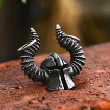 Stainless Steel Horns Helmet Pendant Necklace Men&#39;s Punk Biker Jewelry Chain 24&quot; - £9.54 GBP