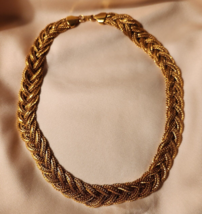 Vtg Napier Signed Braided Mesh Collar Necklace Gold Tone 18.5&quot; - £22.15 GBP