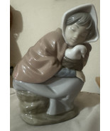 Vintage Nao By Lladro Porcelain Girl Sleeping With Her Duck 1982 Spain - $60.87