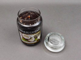 Yankee Candle Coconut &amp; Vanilla Bean 22 oz / 623.7 g New Retired - £59.94 GBP