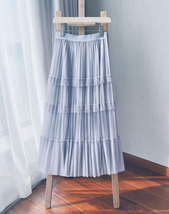 Pleated Tulle Skirt Black White Midi Length Custom Plus Size by Dressromantic image 4