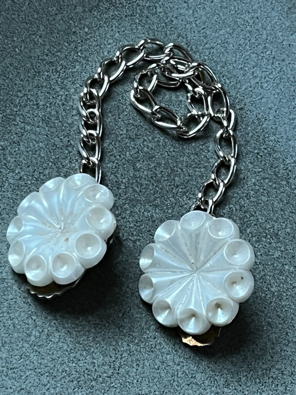 Primary image for Vintage Pearly White Plastic Flower w Lightweight Chain Collar Clip or Other Use