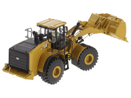 CAT Caterpillar 966 GC Wheel Loader Yellow with Operator &quot;High Line Series&quot; 1/50 - £113.81 GBP