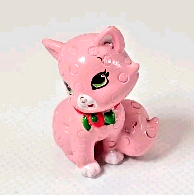 Strawberry Shortcake Custard the Cat 2in Figure Berry Bitty Adventures Pet - $10.88