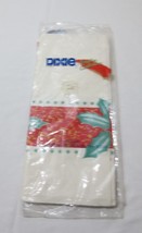 Vtg Dixie Nos 1960&#39;s Christmas Holly Paper Table Cover Holiday Collection - £7.81 GBP