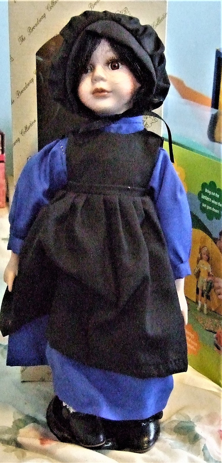 Doll - The Broadway Collection - Amish Girl - $19.00