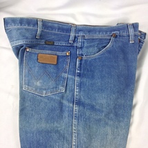 Wrangler 13MWZ &quot;Read Listing &quot;Blue Jeans Mens  Light Stains Actual Size ... - £7.59 GBP