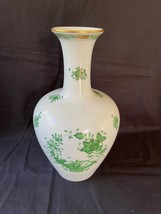 Antique HEREND PORCELAIN HANDPAINTED  Chinese bouquet apponyi GREEN VASE... - £125.82 GBP