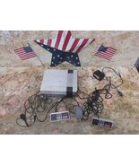 TESTED ORIGINAL NINTENDO NES SYSTEM CONSOLE 1985 NES-001 2 CONTROLLERS C... - $638.93 CAD