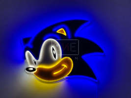 Sonic | Edge Lit Acrylic Signs - £43.17 GBP