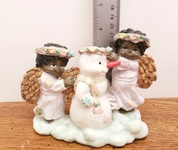 Treasures Of The Heart African American Angels Building a Snowman 1993 Resin VTG - £7.75 GBP