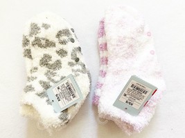 NWT Cat &amp; Jack Kids 4 pairs Super Soft Ankle Socks Gripper Bottom, XS/S - $4.54
