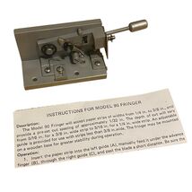 Lake City Craft Quilling Fringer Model 90 for Paper Strips, Gently Used,... - $22.00