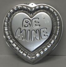 Rare Vintage 1983 Wilton Enterprises Be Mine Heart Aluminum Cake Pan 502... - $24.70