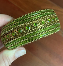 Hinged Cuff Bracelet Gold Tone Green Rhinestone Beaded Twisted Wire - £7.90 GBP