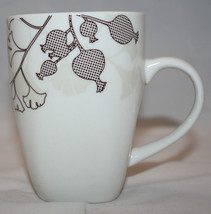 Urban Barn Canada Porcelain White Brown Beige Coffee Tea Mug Cup Ginkgo Leaf  - £22.88 GBP