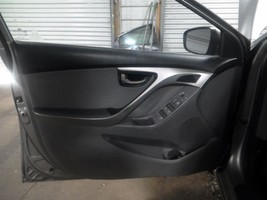 ELANTRA   2012 Front Door Trim Panel 104774920 - $147.51