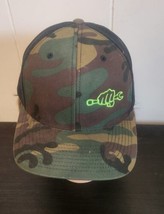 Busted Knuckles Garage Camo Mesh Back Flex Fit Cap Hat - £11.10 GBP