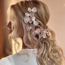 Bridal Metal Flower Hair Comb, Wedding Headpiece, Bridesmaid Hair  Acces... - £15.72 GBP