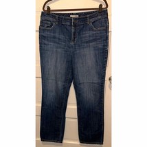 Chicos Platinum medium wash with fading size 2 regular - $20.75