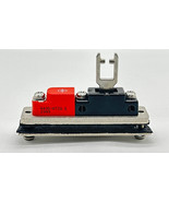 Allen-Bradley 440G-ATZA E Safety Switch Actuator/Key W/Base  - $30.42 CAD