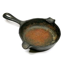 Wagner Ware 1050 Cast Iron Mini Skillet Mid-Century Sample / Novelty Ash... - $40.52 CAD