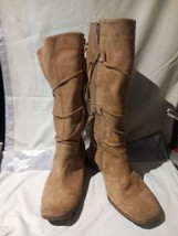 Essence size 6 (39)  BIEGE suede side  high boots EXPRESS SHIPPING - $33.68