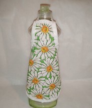 2 X White DAISIES DAISY over Green Fabric Dish Soap Bottle Apron 2 PACK - $8.40