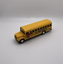 Tomy Ertl Community School District Plastic School Bus Car Toy 5 Inches - £3.22 GBP