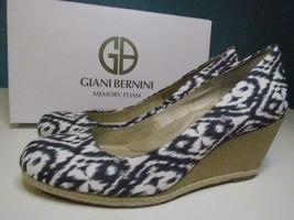 NIB Woman&#39;s Giani Bernini Memory Foam Wedge Washed Indigo 8-11 M Org $89.50 - £6.77 GBP