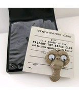 E.T. The Extra Terrestrial Pin Googly Eyes ID Card Pageant Toy Badge Clu... - €8,53 EUR