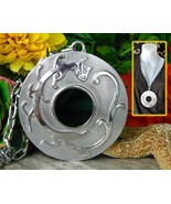 Vintage Trifari Asian Dragon Serpent Circle Medallion Pendant Necklace - €65,08 EUR