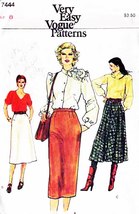 Misses&#39; SKIRTS Vintage 1970&#39;s Vogue Pattern 7444 Size 8 - $12.00