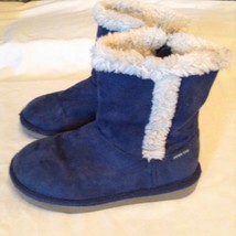 Size 11M Stride Rite boots blue faux suede faux fur zipper  - $15.99