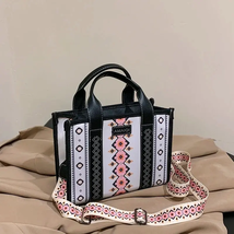 Fashionable Printed Tote Bag Large Capacity Ladies Tote Shoulder  - $35.11