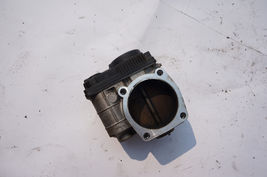 2003-2004 INFINITI G35 SEDAN THROTTLE BODY OEM M0130 image 5