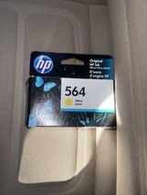 NEW Genuine HP 564 Yellow Printer Ink Cartridge CB320WN OEM Exp 12/21 - $12.99