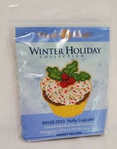 Mill Hill Holly Cupcake Magnet Kit MH18-2033 2020 Winter Holiday Collect... - $14.99