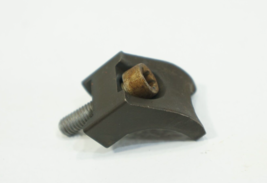 06-2012 mercedes v6 v8 m272 m273 engine camshaft bracket holder brace guide - $20.87