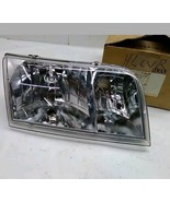 New UA HEAD LAMP RH CROWN VICTORIA 1998 F8A-08AA - $918.13 MXN