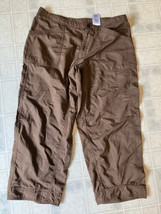 Mountain Hardwear Capri Pants Womens 10 Brown Cargo Nylon Casual Travel - $21.28