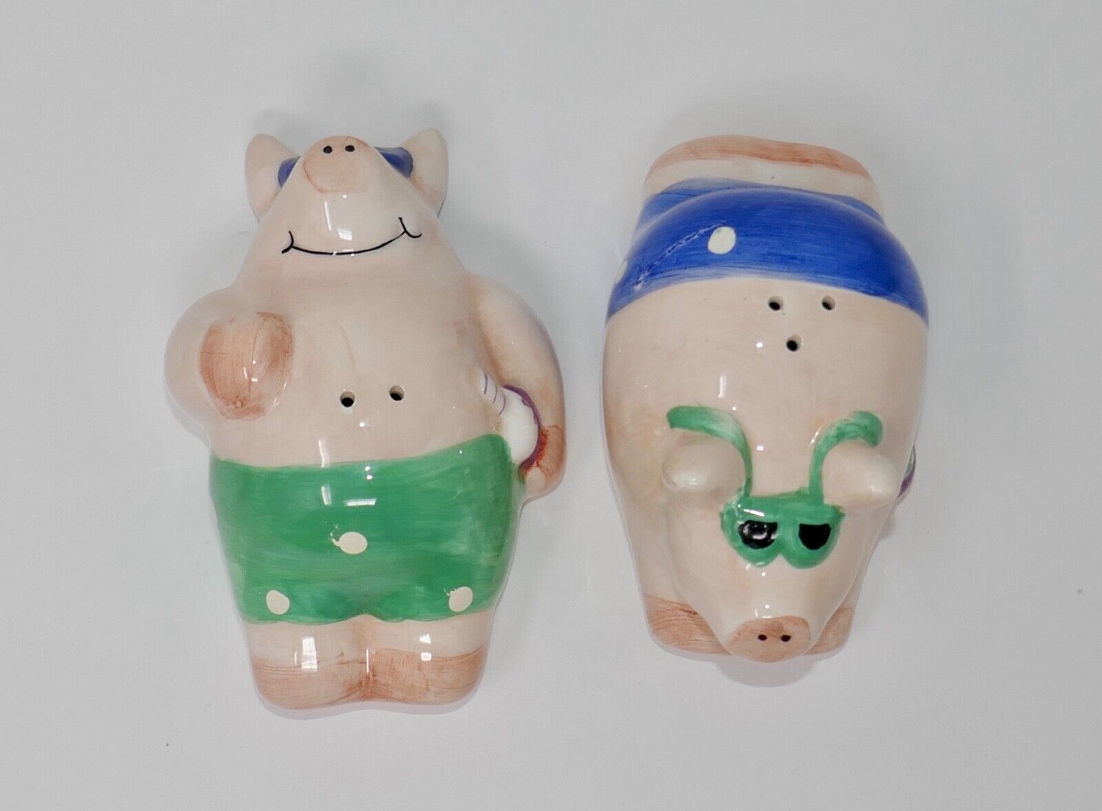 Coco Dowley Sunbathing Pigs Salt Pepper Shakers RARE - $24.74