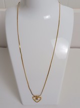 Goldtone Heart Shaped Pendant Necklace 18&quot; - $169.13 MXN