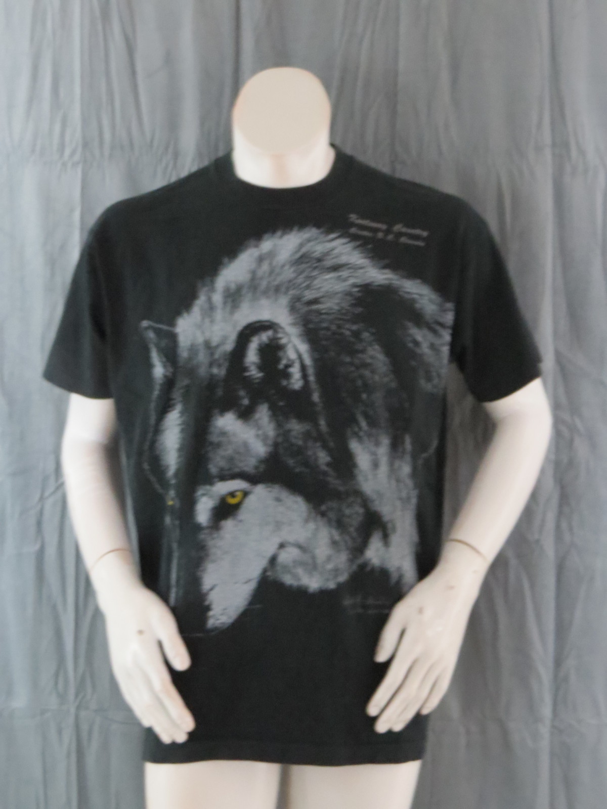 Primary image for Vintage Graphic T-shirt - Wolf Head All Over Print - Men's Extra-Large