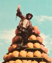 Emmett Kelly Jr Clown Pyramid Circleville Ohio Pumpkin Show Vintage Postcard - £3.92 GBP