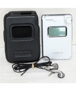 Creative Nomad Jukebox Zen Portable MP3 Player Case Sony Earbuds Bundle ... - $757.58 MXN
