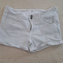 SO White Shorts Size 13 Low Rise Favorite Midi Junior Women’s Chino Shorts - $12.59