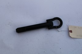 2004-2009 TOYOTA PRIUS EMERGENCY SERVICE TOW HOOK M1068 image 6