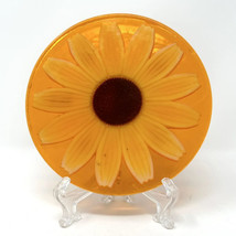 VTG Acrylic Resin Orange Daisy Trivet Hot Plate Wall Art Wondermold Round 6.5”D - £15.20 GBP